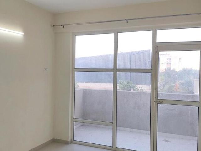 Flat for rent in Hariana