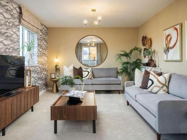 House for sale in Chertsey, Runnymede