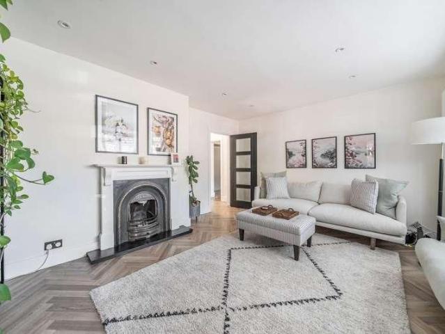 House for rent in Pyrford, Woking