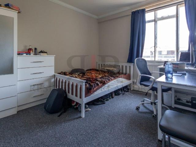 Apartment for rent in Highbury, Greater London