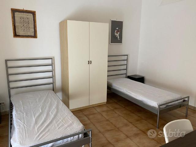 Stanza in affitto a Municipalità 1, Campania