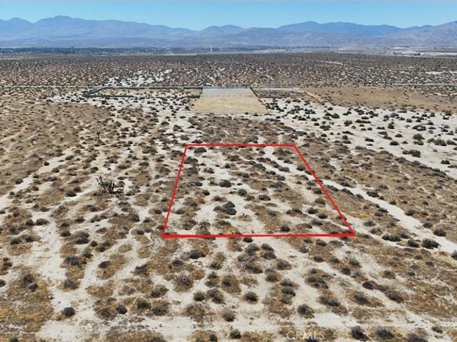 Land for sale in Littlerock, California
