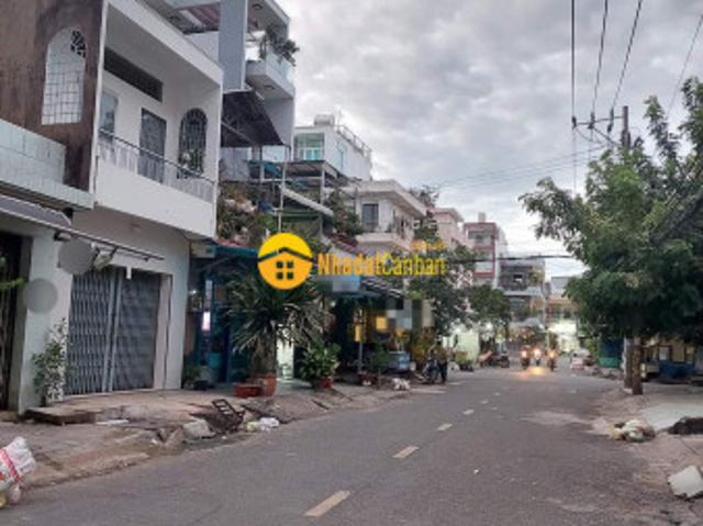Nhà mặt phố bán