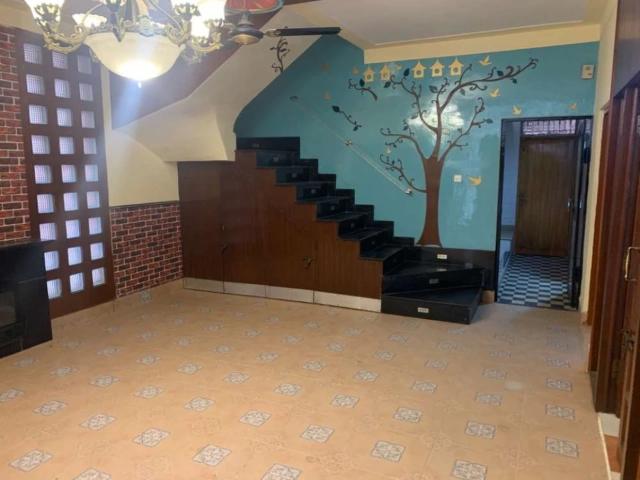 House for sale in Model Town