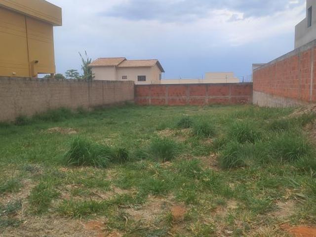 Terreno venda em Quadra 18, Sobradinho
