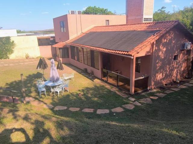 Casa venda em Região Geográfica Imediata do Distrito Federal, Região Integrada de Desenvolvimento do Distrito Federal e Entorno
