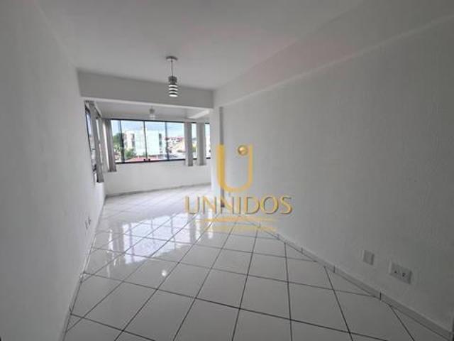 Apartamento venda em Região Geográfica Imediata do Distrito Federal, Região Integrada de Desenvolvimento do Distrito Federal e Entorno