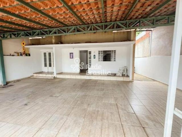 Casa venda em Região Geográfica Imediata do Distrito Federal, Região Integrada de Desenvolvimento do Distrito Federal e Entorno