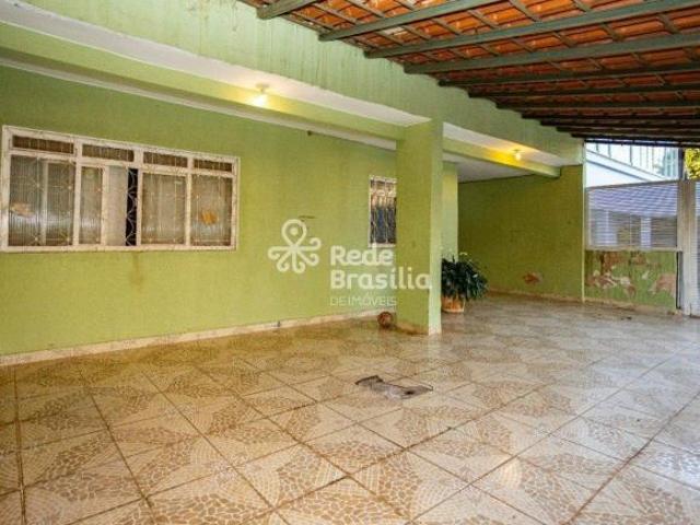 Casa venda em Região Geográfica Imediata do Distrito Federal, Região Integrada de Desenvolvimento do Distrito Federal e Entorno