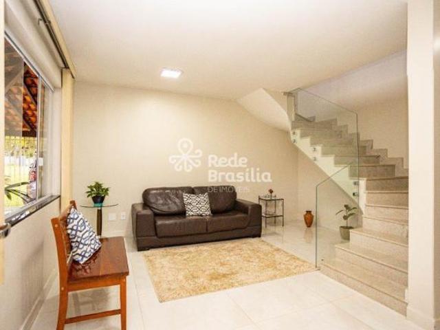 Casa venda em Região Geográfica Imediata do Distrito Federal, Região Integrada de Desenvolvimento do Distrito Federal e Entorno