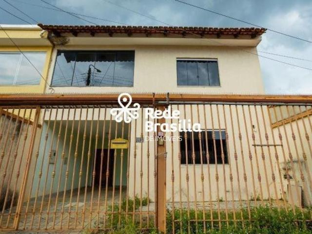 Casa venda em Região Geográfica Imediata do Distrito Federal, Região Integrada de Desenvolvimento do Distrito Federal e Entorno