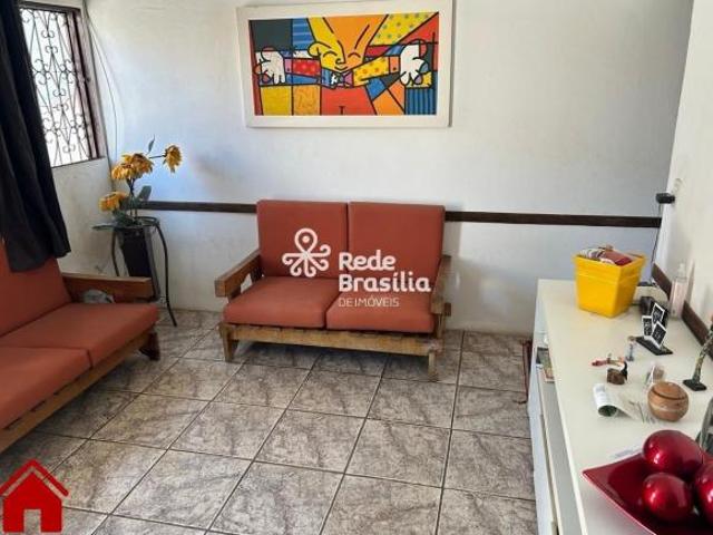 Casa venda em Região Geográfica Imediata do Distrito Federal, Região Integrada de Desenvolvimento do Distrito Federal e Entorno