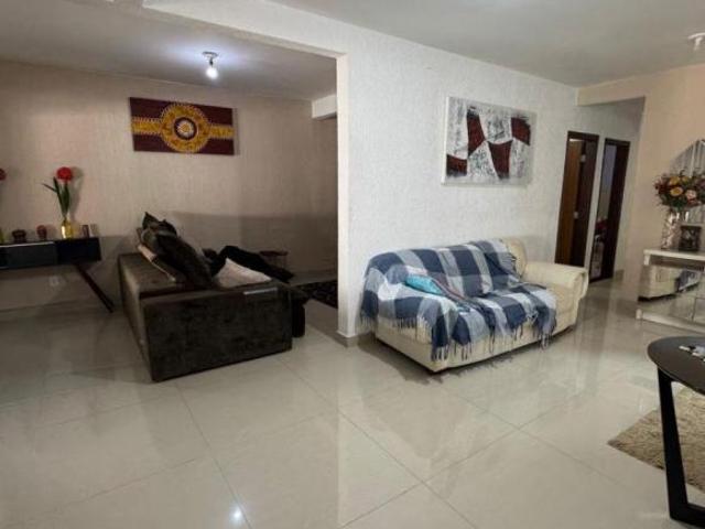 Casa venda em QE 30, Guará