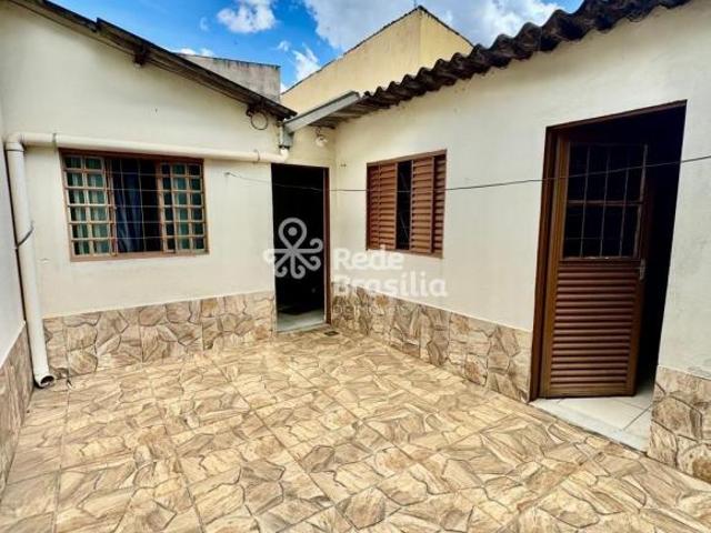 Casa venda em Região Geográfica Imediata do Distrito Federal, Região Integrada de Desenvolvimento do Distrito Federal e Entorno
