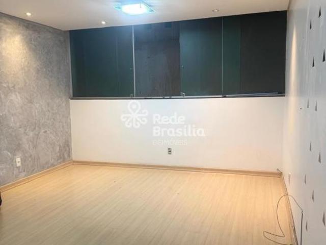 Apartamento venda em Região Geográfica Imediata do Distrito Federal, Região Integrada de Desenvolvimento do Distrito Federal e Entorno