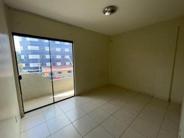Apartamento venda em Região Geográfica Imediata do Distrito Federal, Região Integrada de Desenvolvimento do Distrito Federal e Entorno