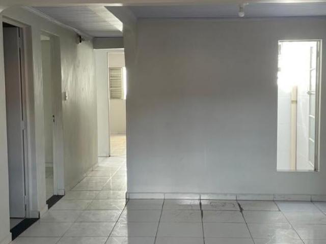 Casa venda em Região Geográfica Imediata do Distrito Federal, Região Integrada de Desenvolvimento do Distrito Federal e Entorno