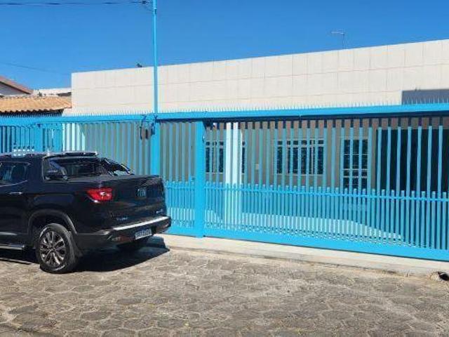 Casa venda em Região Geográfica Imediata do Distrito Federal, Região Integrada de Desenvolvimento do Distrito Federal e Entorno