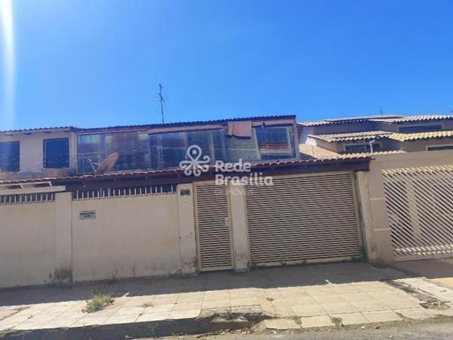 Casa venda em Região Geográfica Imediata do Distrito Federal, Região Integrada de Desenvolvimento do Distrito Federal e Entorno