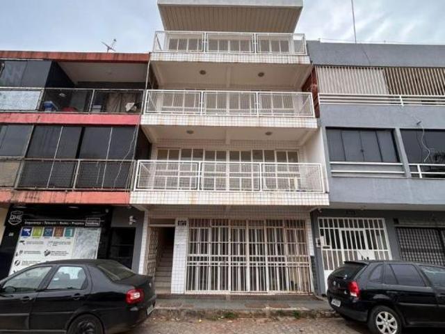 Ponto Comercial venda em QI 14, Guará
