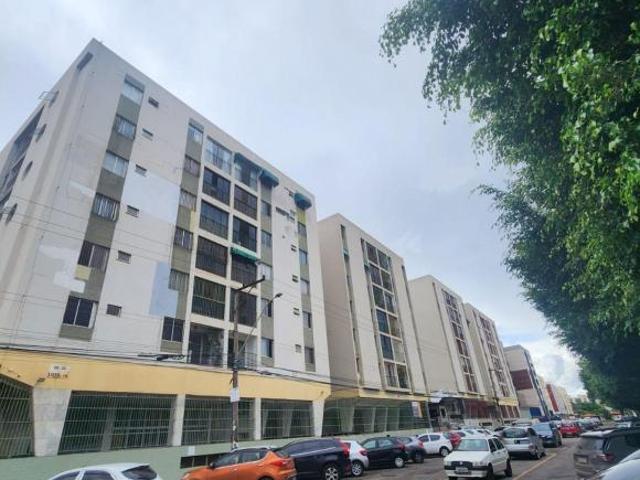 Apartamento venda em Região Geográfica Imediata do Distrito Federal, Região Integrada de Desenvolvimento do Distrito Federal e Entorno
