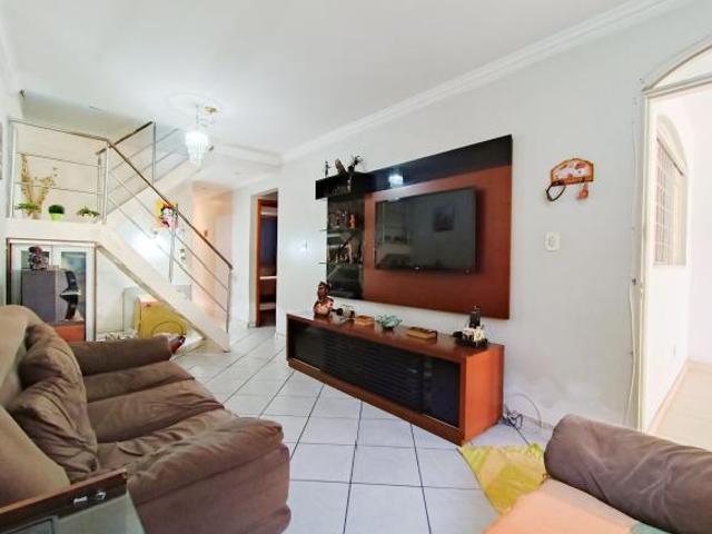 Casa venda em Região Geográfica Imediata do Distrito Federal, Região Integrada de Desenvolvimento do Distrito Federal e Entorno