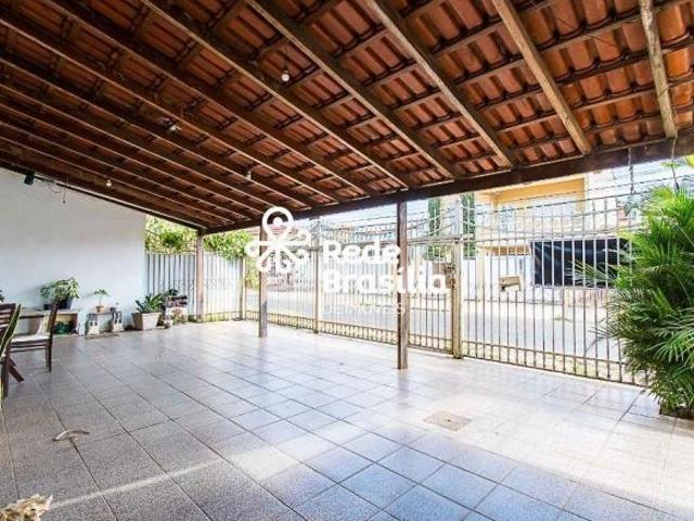 Casa venda em Região Geográfica Imediata do Distrito Federal, Região Integrada de Desenvolvimento do Distrito Federal e Entorno