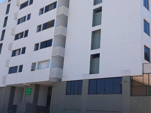 Apartamento venda em Região Geográfica Imediata do Distrito Federal, Região Integrada de Desenvolvimento do Distrito Federal e Entorno