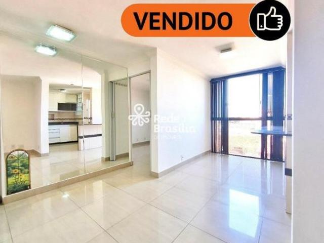 Apartamento venda em QI 4, Guará