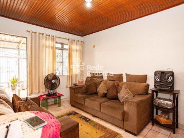 Casa venda em Região Geográfica Imediata do Distrito Federal, Região Integrada de Desenvolvimento do Distrito Federal e Entorno