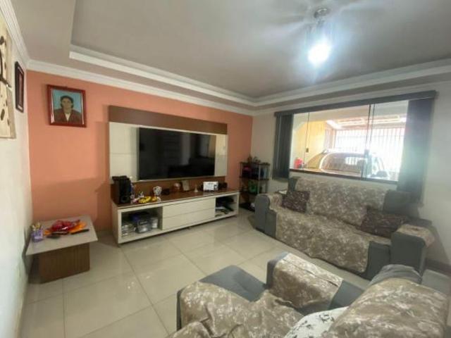 Casa venda em Região Geográfica Imediata do Distrito Federal, Região Integrada de Desenvolvimento do Distrito Federal e Entorno
