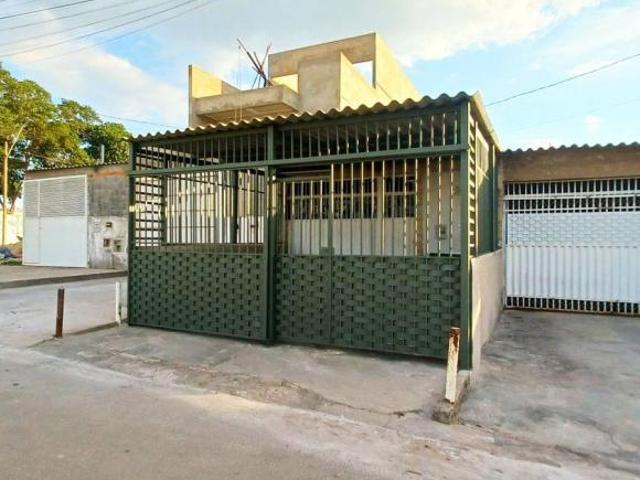 Casa venda em Região Geográfica Imediata do Distrito Federal, Região Integrada de Desenvolvimento do Distrito Federal e Entorno