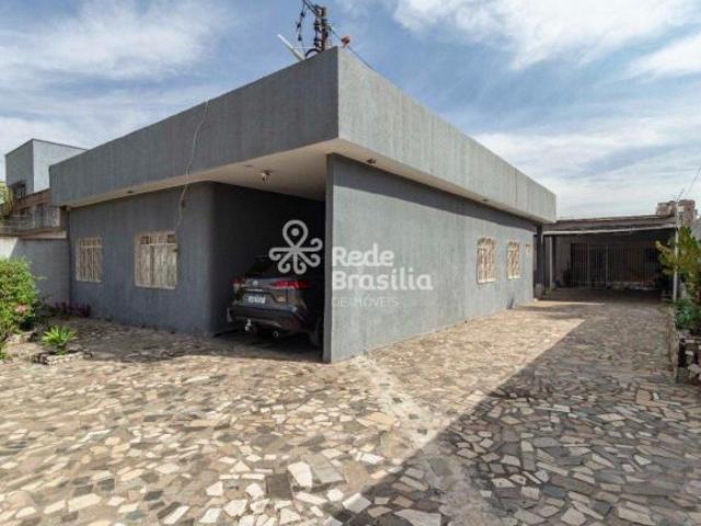 Casa venda em Região Geográfica Imediata do Distrito Federal, Região Integrada de Desenvolvimento do Distrito Federal e Entorno