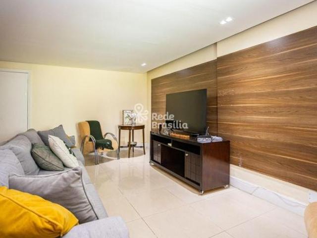 Casa venda em Região Geográfica Imediata do Distrito Federal, Região Integrada de Desenvolvimento do Distrito Federal e Entorno