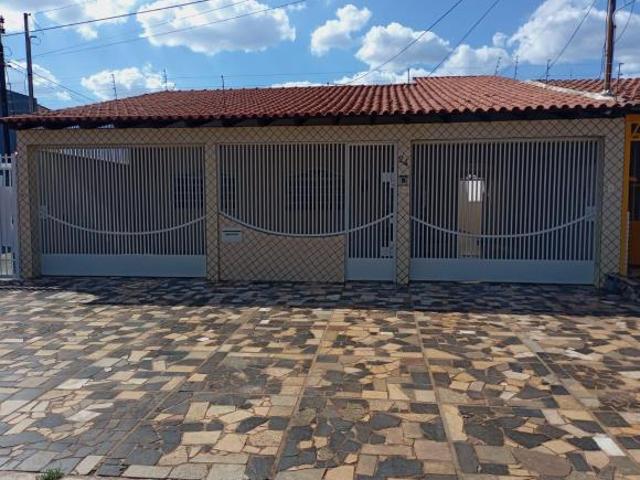 Casa venda em Região Geográfica Imediata do Distrito Federal, Região Integrada de Desenvolvimento do Distrito Federal e Entorno