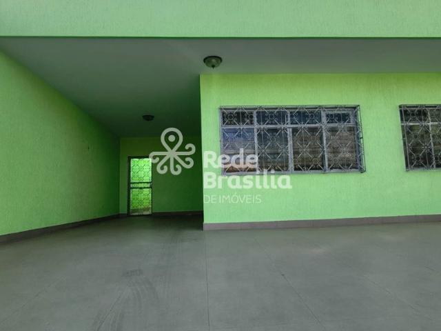 Casa aluguel em Região Geográfica Imediata do Distrito Federal, Região Integrada de Desenvolvimento do Distrito Federal e Entorno