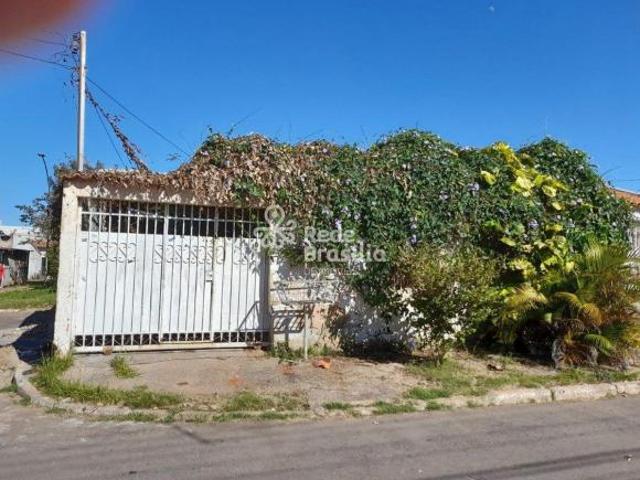 Casa venda em Região Geográfica Imediata do Distrito Federal, Região Integrada de Desenvolvimento do Distrito Federal e Entorno