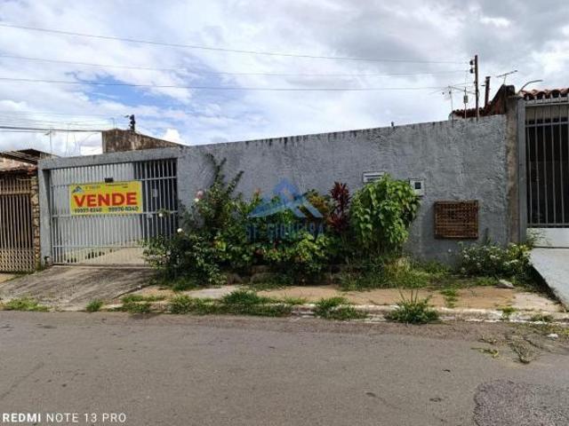 Casa venda em Região Geográfica Imediata do Distrito Federal, Região Integrada de Desenvolvimento do Distrito Federal e Entorno