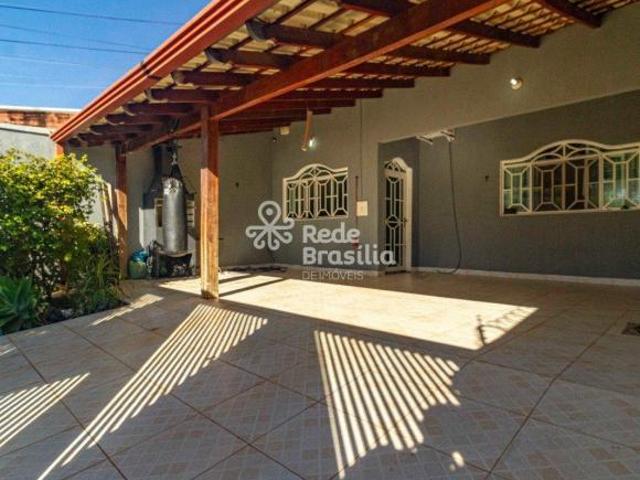 Casa venda em Região Geográfica Imediata do Distrito Federal, Região Integrada de Desenvolvimento do Distrito Federal e Entorno