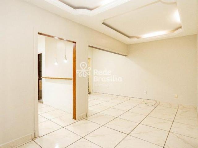 Casa venda em Região Geográfica Imediata do Distrito Federal, Região Integrada de Desenvolvimento do Distrito Federal e Entorno