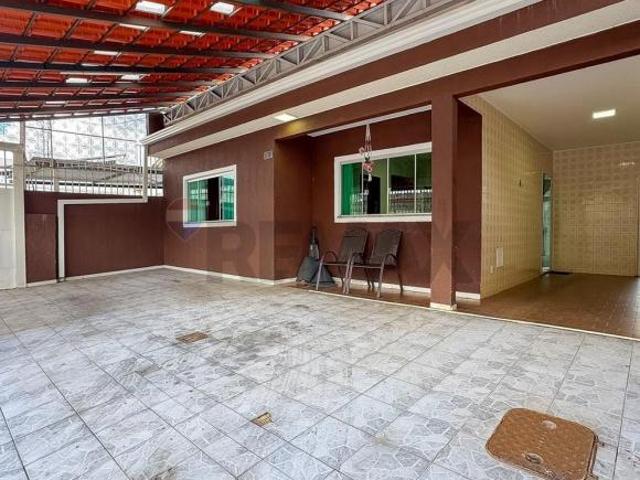 Casa venda em Região Geográfica Imediata do Distrito Federal, Região Integrada de Desenvolvimento do Distrito Federal e Entorno