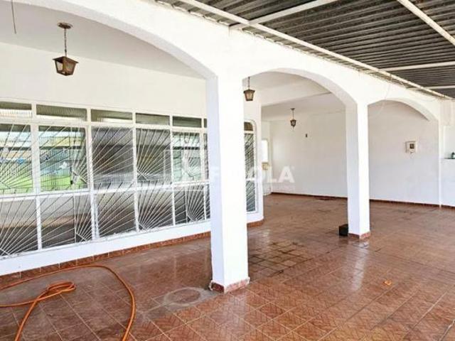 Casa venda em Região Geográfica Imediata do Distrito Federal, Região Integrada de Desenvolvimento do Distrito Federal e Entorno