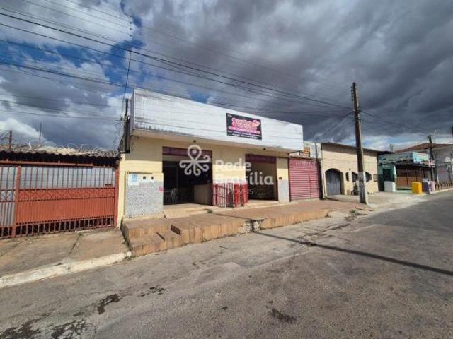 Casa venda em Região Geográfica Imediata do Distrito Federal, Região Integrada de Desenvolvimento do Distrito Federal e Entorno
