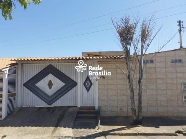 Casa venda em Região Geográfica Imediata do Distrito Federal, Região Integrada de Desenvolvimento do Distrito Federal e Entorno