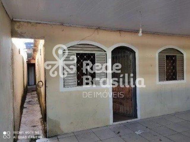 Casa venda em Região Geográfica Imediata do Distrito Federal, Região Integrada de Desenvolvimento do Distrito Federal e Entorno
