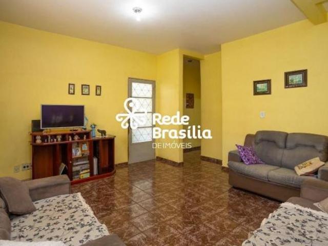 Casa venda em Região Geográfica Imediata do Distrito Federal, Região Integrada de Desenvolvimento do Distrito Federal e Entorno