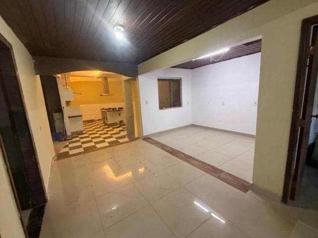 Casa venda em Região Geográfica Imediata do Distrito Federal, Região Integrada de Desenvolvimento do Distrito Federal e Entorno