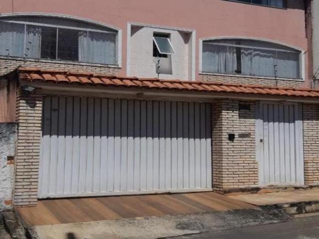 Casa venda em Região Geográfica Imediata do Distrito Federal, Região Integrada de Desenvolvimento do Distrito Federal e Entorno