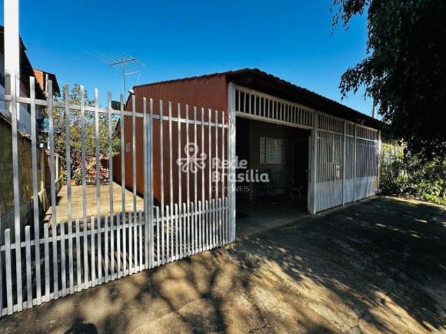 Casa venda em Região Geográfica Imediata do Distrito Federal, Região Integrada de Desenvolvimento do Distrito Federal e Entorno