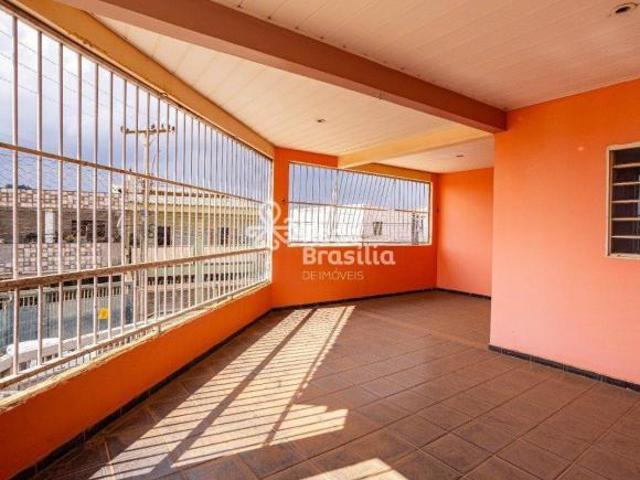 Casa venda em Região Geográfica Imediata do Distrito Federal, Região Integrada de Desenvolvimento do Distrito Federal e Entorno